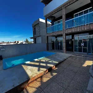 https://aguas-rasas-flats.cabofriohotels.org